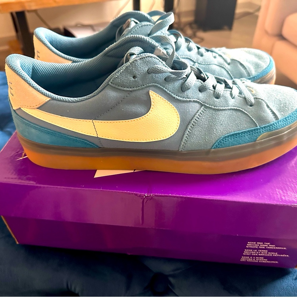 Nike SB Zoom Pogo Plus Size 14